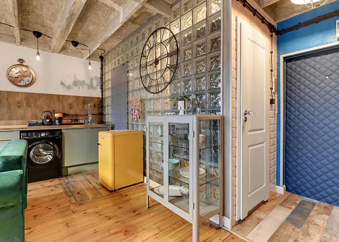 Cats & Crafts Loft By Downtown 公寓 *