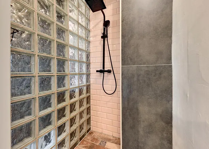 Cats & Crafts Loft By Downtown