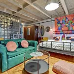 Cats & Crafts Loft By Downtown