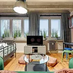 公寓 Cats & Crafts Loft By Downtown 格但斯克